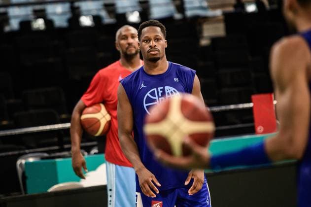 Entrainement de l équipe de France au palais des sports de Pau pour la qualification de la Coupe du Monde FIBA 2027 PHOTOPQR SUD OUEST Quentin TOP ; Pau ; 24 06 2026 ; Entrainement de l équipe de France au palais des sports de Pau pour la qualification de la Coupe du Monde FIBA 2027 Gérald Ayayi Pau, France, june 24th 2026 Basket. French national team, Nationalteam training session at the Palais des Sports in Pau for the FIBA ??World Cup 2027 qualifiers Pau BEARN France  Copyright: xPHOTOPQR SUDxOUEST MAXPPPxQuentinxTOPx 20260624SDO8550 20260624SDO8550