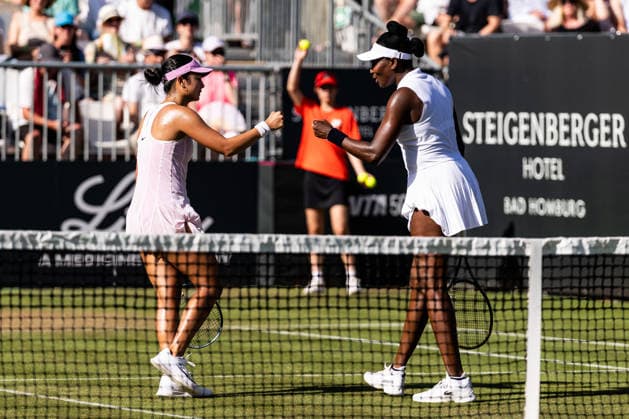 BAD HOMBURG, GERMANY - JUNE 24: Alexandra Eala (PHI) Venus Williams (USA) cheering during the Bad Homburg Open powered by Solarwatt Doubles match between Catherine Harrison (USA) Alexandra Osborne (AUS) vs Alexandra Eala (PHI) Venus Williams (USA) at Kurpark Bad Homburg on June 24, 2026 in Bad Homburg, Germany. Hessen Germany Copyright: xSteffiexWunderlx
