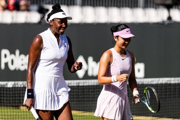 BAD HOMBURG, GERMANY - JUNE 24: Alexandra Eala (PHI) Venus Williams (USA) cheering during the Bad Homburg Open powered by Solarwatt Doubles match between Catherine Harrison (USA) Alexandra Osborne (AUS) vs Alexandra Eala (PHI) Venus Williams (USA) at Kurpark Bad Homburg on June 24, 2026 in Bad Homburg, Germany. Hessen Germany Copyright: xSteffiexWunderlx