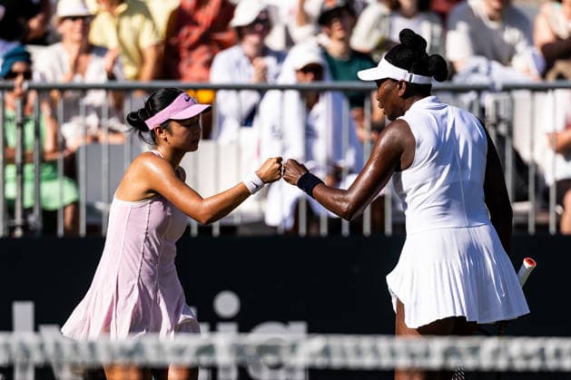 BAD HOMBURG, GERMANY - JUNE 24: Alexandra Eala (PHI) Venus Williams (USA) cheering during the Bad Homburg Open powered by Solarwatt Doubles match between Catherine Harrison (USA) Alexandra Osborne (AUS) vs Alexandra Eala (PHI) Venus Williams (USA) at Kurpark Bad Homburg on June 24, 2026 in Bad Homburg, Germany. Hessen Germany Copyright: xSteffiexWunderlx