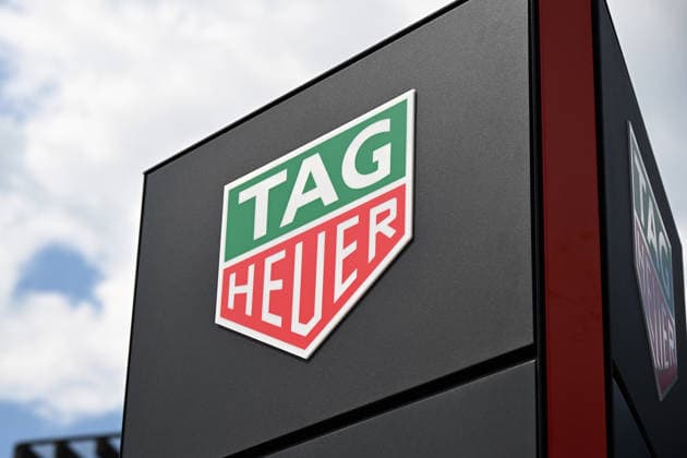 24.06.2026, xsvx, Motorsport FIA Formel 1, Grand Prix von Österreich v.l. Symbolfoto, Symbolbild Uhren Tag Heuer Sponsor Uhr Logo Wappen Schriftzug (FIA REGULATIONS PROHIBIT ANY USE OF PHOTOGRAPHS as IMAGE SEQUENCES and or QUASI-VIDEO) Zeltweg-Spielberg *** June 24, 2026, xsvx, Motorsport FIA Formula 1, Austrian Grand Prix v l Stock photo, stock image Watches Tag Heuer Sponsor Watch Logo Coat of arms Lettering FIA REGULATIONS PROHIBIT ANY USE OF PHOTOGRAPHS as IMAGE SEQUENCES and or QUASI-VIDEO Zeltweg Spielberg