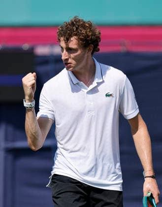 RECORD DATE NOT STATED 24th June 2026; Devonshire Park Lawn Tennis Club, Eastbourne, East Sussex, England; Lexus Eastbourne Open Tennis, Day Four; Ugo Humert (GBR) shows emotion in the match against Jenson Brooksby (USA) HongboxChen