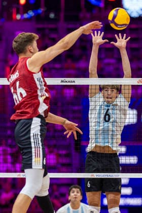 Argentina vs Germany - 2026 Men s Volleyball Nations League - Gliwice -Day1 Erik Rohrs, German Alfredo Gomez during the 2026 Men s Volleyball Nations League match between Argentina and Germany in Gliwice, Poland, on June 24, 2026. NO SALES POLAND Gliwice Poland  Copyright: xAndrzejxIwanczukx originalFilename:iwanczuk-argentin260624_np3dq.jpg