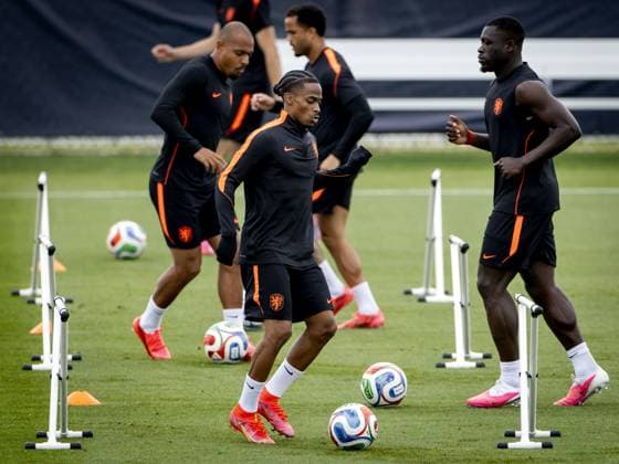 KANSAS CITY - Donyell Malen of the Netherlands, Crysencio Summerville of the Netherlands, and Brian Brobbey of the Netherlands during a training session of the Dutch national team, Nationalteam at the KC Current Training Facility on June 24, 2026, in Kansas City. The Dutch national team is preparing for the match against Tunisia at the FIFA World Cup, WM, Weltmeisterschaft, Fussball KOEN VAN WEEL ANP xVIxANPxSportx xxANPxIVx 561859184 originalFilename: 561859184.jpg