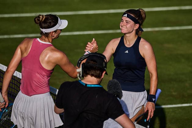 June 24, 2026, Bad Homburg, Hessen, Germany: Irina-Camelia Begu of Romania, Karolina Muchova of Czech Republic shaking hands after the Match during the BAD HOMBURG OPEN powered by SOLARWATTT- WTA500 - Womens Tennis, 24.6.2026 in Bad Homburg (Tennis-Club Bad Homburg), Germany - Photo: Tennis 2026: Bad Hombug Open - WTA500: MUCHOVA 6:1 6:1 BEGU  - ZUMAs343 20260624_zsp_s343_142 Copyright: xMathiasxSchulzx