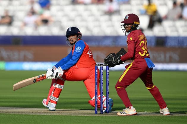 England Women Cricket v West Indies Women, ICC Women s T20 World Cup Sophia Dunkley of England hits the ball to the boundary for four runs during the ICC Women s T20 World Cup match between England Women Cricket and West Indies Women at Lord s Cricket Ground, St John s Wood, UK on 24 June 2026. St John s Wood Lord s Cricket Ground London UK Editorial use only , Copyright: xGrahamxHuntx PSI-24400-0025