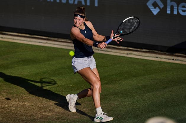 June 24, 2026, Bad Homburg, Hessen, Germany: Irina-Camelia Begu of Romania, Karolina Muchova of Czech Republic shaking hands after the Match during the BAD HOMBURG OPEN powered by SOLARWATTT- WTA500 - Womens Tennis, 24.6.2026 in Bad Homburg (Tennis-Club Bad Homburg), Germany - Photo: Tennis 2026: Bad Hombug Open - WTA500: MUCHOVA 6:1 6:1 BEGU  - ZUMAs343 20260624_zsp_s343_157 Copyright: xMathiasxSchulzx