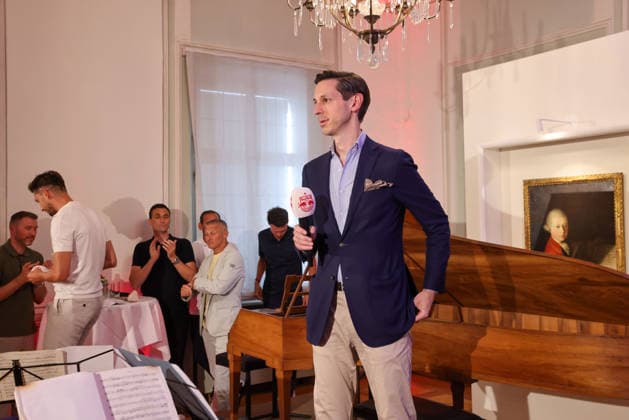 SOCCER - BL, RBS, jersey presentation SALZBURG,AUSTRIA,24.JUN.26 - SOCCER - ADMIRAL Bundesliga, Red Bull Salzburg, jersey presentation. Image shows Linus Klumpner (CEO Mozarteum).  GEPAxpictures xMathiasxMandl