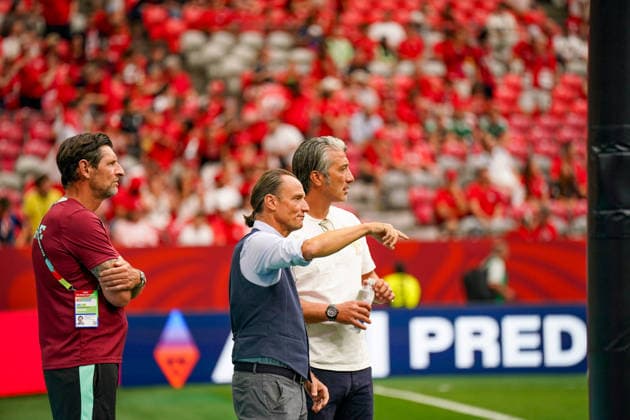 Kanada: Fußball FIFA Weltmeisterschaft 2026 Gruppenphase Schweiz vs Kanada BC Place Stadium (Vancouver, British Columbia): Murat Yakin (Trainer, Schweiz) *** Canada Soccer 2026 FIFA World Cup Group Stage Switzerland vs. Canada BC Place Stadium Vancouver, British Columbia Murat Yakin, Head Coach, Switzerland Copyright: xJOERANxSTEINSIEKx