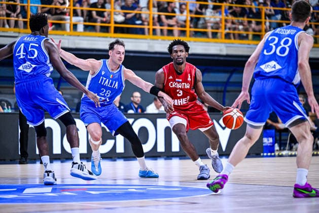 IPA86017754 - SMITH Jaleen of Croatia, Davide Casarin of Italy, ITALY vs. CROATIA Friendly Match, June 23, 2026. Photo by Mitja Emili during the Italy vs. Croatia basketball exhibition game in Gorizia, Italy, on June 24, 2026  Copyright: xMitjaxEmili IPAxSportx xx 86017754