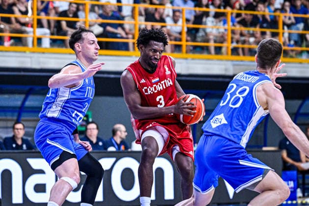 IPA86017745 - Davide Casarin of Italy and Jaleen Smith of Croatia: ITALY vs. CROATIA Friendly Match, June 23, 2026. Photo by Mitja Emili during the Italy vs. Croatia basketball exhibition game in Gorizia, Italy, on June 24, 2026  Copyright: xMitjaxEmili IPAxSportx xx 86017745