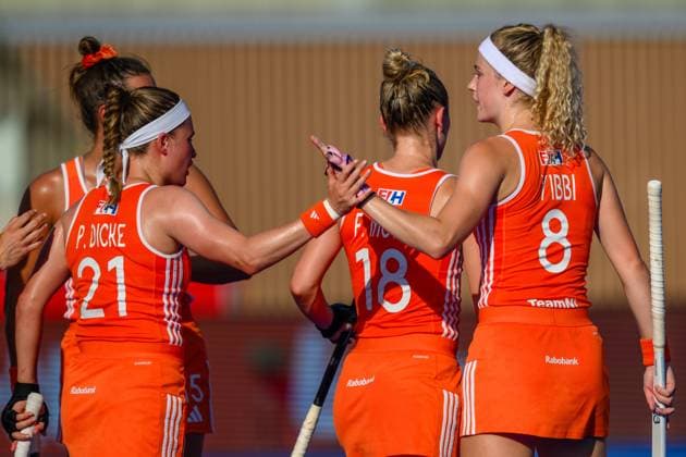 WAVER, 24-06-2026, Belfius Hockey Arena, FIH Hockey Pro League Women, Season 2025-2026. Pien Dicke and Yibbi Jansen celebrating the goal scored during the game Australia - Netherlands (women). Australia - Netherlands (women)  x204616692x Copyright: