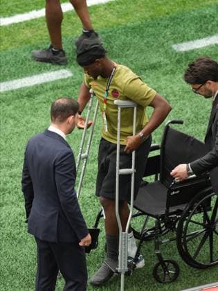 Switzerland v Canada - FIFA World Cup, WM, Weltmeisterschaft, Fussball 2026 - Group B VANCOUVER, CANADA - JUNE 24: Ismael Kone of Canada is seen with crutches prior the 2026 FIFA World Cup Group B match between Switzerland and Canada at BC Place Stadium in Vancouver, Canada, on June 24, 2026. Ercin Erturk Anadolu British Columbia Canada. Editorial use only. Please get in touch for any other usage.  Copyright: x2026xAnadoluxErcinxErturkx