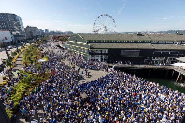 June 24, 2026, Seattle, Washington, USA: Thousands of fans of team Bosnia and Herzegovina lead a march to the FIFA World Cup, WM, Weltmeisterschaft, Fussball match between Bosnia and Herzegovina and Qatar on SeattleÃ¢â‚¬â ¢s Waterfront Park on Wednesday, June 24, 2026. 2026 FIFA World Cup: Bosnia And Herzegovina Vs Qatar In Seattle  - ZUMAg235 20260624_zap_g235_016 Copyright: xPaulxChristianxGordonx
