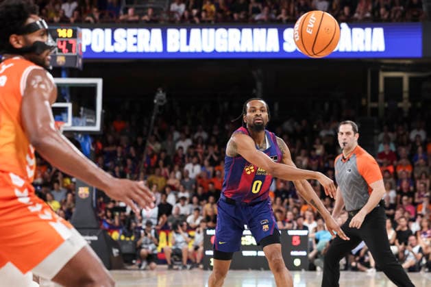 June 24, 2026, Barcelona, Barcelona, Spain: Kevin Punter of FC Barcelona, Barca in action during the Spanish League, Liga ACB Endesa, basketball Final Game 4 match played between FC Barcelona and Valencia Basket at Palau Blaugrana on June 24, 2026 in Barcelona, Spain. Barcelona Spain - ZUMAa181 20260624_zaa_a181_015 Copyright: xJavierxBorregox