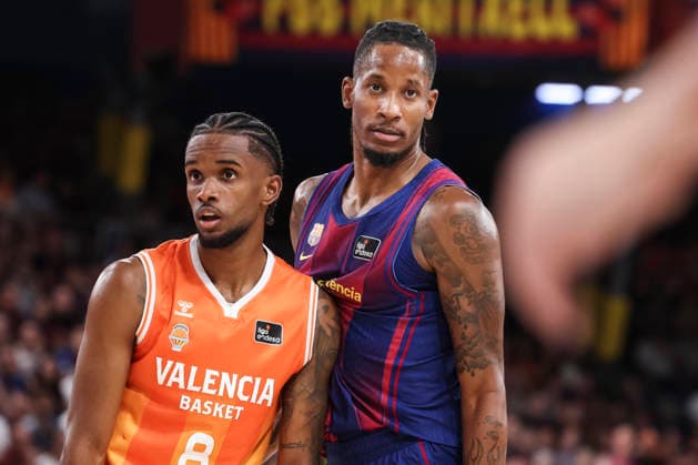 June 24, 2026, Barcelona, Barcelona, Spain: Jean Montero of Valencia Basket and Will Clyburn of FC Barcelona, Barca look on during the Spanish League, Liga ACB Endesa, basketball Final Game 4 match played between FC Barcelona and Valencia Basket at Palau Blaugrana on June 24, 2026 in Barcelona, Spain. Barcelona Spain - ZUMAa181 20260624_zaa_a181_017 Copyright: xJavierxBorregox