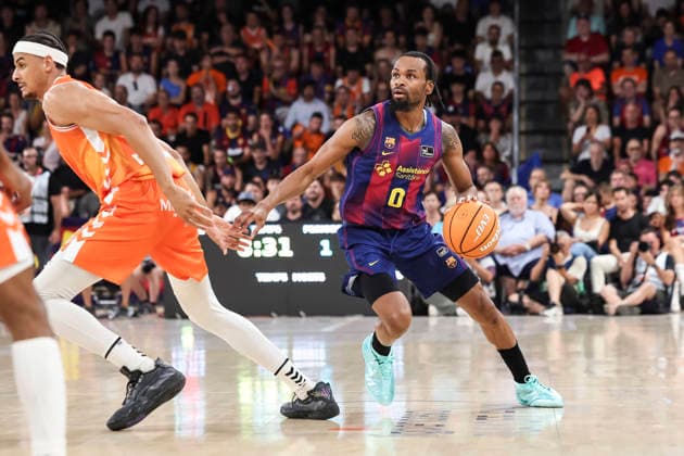 June 24, 2026, Barcelona, Barcelona, Spain: Kevin Punter of FC Barcelona, Barca in action during the Spanish League, Liga ACB Endesa, basketball Final Game 4 match played between FC Barcelona and Valencia Basket at Palau Blaugrana on June 24, 2026 in Barcelona, Spain. Barcelona Spain - ZUMAa181 20260624_zaa_a181_023 Copyright: xJavierxBorregox