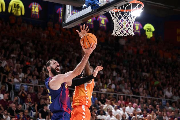June 24, 2026, Barcelona, Barcelona, Spain: Tornike Shengelia of FC Barcelona, Barca in action during the Spanish League, Liga ACB Endesa, basketball Final Game 4 match played between FC Barcelona and Valencia Basket at Palau Blaugrana on June 24, 2026 in Barcelona, Spain. Barcelona Spain - ZUMAa181 20260624_zaa_a181_029 Copyright: xJavierxBorregox