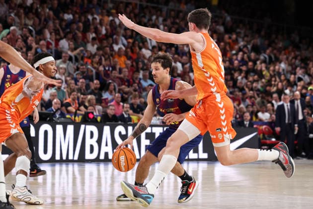 June 24, 2026, Barcelona, Barcelona, Spain: Nico Laprovittola of FC Barcelona, Barca in action during the Spanish League, Liga ACB Endesa, basketball Final Game 4 match played between FC Barcelona and Valencia Basket at Palau Blaugrana on June 24, 2026 in Barcelona, Spain. Barcelona Spain - ZUMAa181 20260624_zaa_a181_035 Copyright: xJavierxBorregox