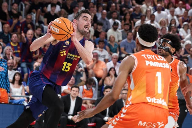 June 24, 2026, Barcelona, Barcelona, Spain: Tomas Satoransky of FC Barcelona, Barca in action during the Spanish League, Liga ACB Endesa, basketball Final Game 4 match played between FC Barcelona and Valencia Basket at Palau Blaugrana on June 24, 2026 in Barcelona, Spain. Barcelona Spain - ZUMAa181 20260624_zaa_a181_041 Copyright: xJavierxBorregox