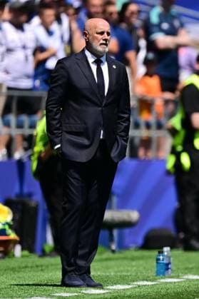 Bosnia and Herzegovina s head coach Sergej Barbarez pictured during a soccer game between Bosnia and Herzegovina and Qatar, on Wednesday 24 June 2026 in Seattle, the third and last day in the group stage, in group B of the FIFA World Cup, WM, Weltmeisterschaft, Fussball 2026 in the United States of America. DIRKxWAEM  x179158047x
