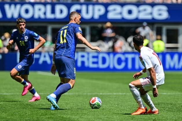 Bosnia and Herzegovina s Edin Dzeko pictured in action during a soccer game between Bosnia and Herzegovina and Qatar, on Wednesday 24 June 2026 in Seattle, the third and last day in the group stage, in group B of the FIFA World Cup, WM, Weltmeisterschaft, Fussball 2026 in the United States of America. DIRKxWAEM  x179158202x