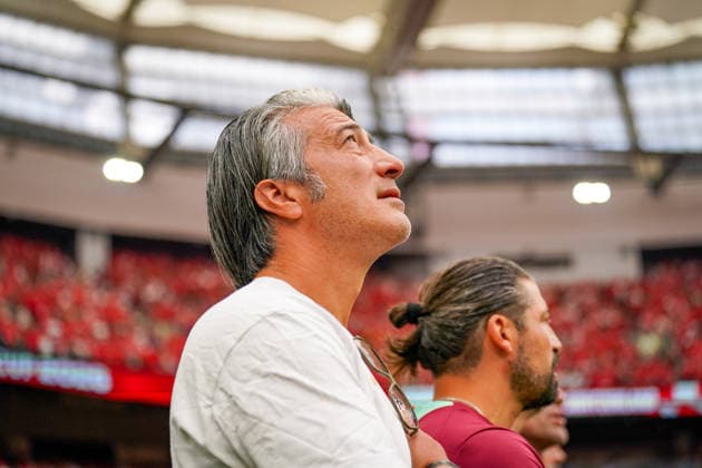 Kanada: Fußball FIFA Weltmeisterschaft 2026 Gruppenphase Schweiz vs Kanada BC Place Stadium (Vancouver, British Columbia): Murat Yakin (Trainer, Schweiz) *** Canada Soccer 2026 FIFA World Cup Group Stage Switzerland vs. Canada BC Place Stadium, Vancouver, British Columbia Murat Yakin, Head Coach, Switzerland Copyright: xJOERANxSTEINSIEKx