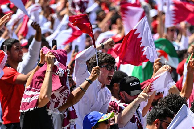 June 24, 2026: Qatar fans after their teams scored a goal in the first half of the FIFA World Cup, WM, Weltmeisterschaft, Fussball match between Bosnia - Herzegovina and Qatar in Seattle, WA. CSM FIFA World Cup 2026: JUN 24 Bosnia - Herzegovina Vs Qatar  - ZUMAc04_ 20260624_zma_c04_005 Copyright: xStevexFaberx
