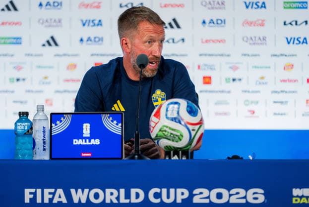 260624 Head coach Graham Potter of the Swedish national football team at a press conference, PK, Pressekonferenz during day 14 of the FIFA World Cup, WM, Weltmeisterschaft, Fussball 2026 on June 24, 2026 in Dallas. Photo: Petter Arvidson BILDBYRAN kod PA PA1255 fotboll football soccer fotball vm fotbolls-vm fotball-vm fotbolls-vm 2026 fifa world cup 2026 presskonferens press conference sverige sweden sverige a day 14 bbeng *** 260624 Head coach Graham Potter of the Swedish national soccer team at a press conference on Day 14 of the 2026 FIFA World Cup on June 24, 2026 in Dallas. Photo by Petter Arvidson, BILDBYRAN. Code: PA PA1255. soccer, football, fotball, World Cup, FIFA World Cup 2026, press conference, Sweden, Sweden Day 14 BBENG  Copyright: PETTERxARVIDSON BB260624PA072