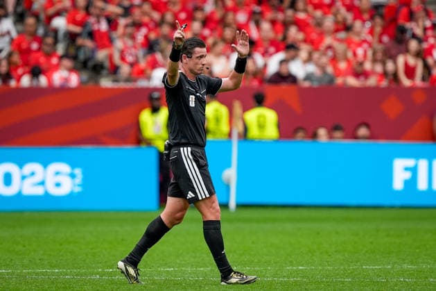 Kanada: Fußball FIFA Weltmeisterschaft 2026 Gruppenphase Schweiz vs Kanada BC Place Stadium (Vancouver, British Columbia): Schiedsrichter Ramon Abatti (Brasilien) *** Canada Soccer 2026 FIFA World Cup Group Stage Switzerland vs. Canada BC Place Stadium Vancouver, British Columbia Referee Ramon Abatti Brazil Copyright: xJOERANxSTEINSIEKx