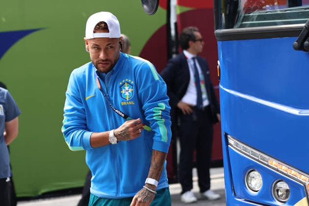 MIAMI GARDENS, FL - JUNE 24: Neymar 10 of Brazil is seen arriving at the Miami Stadium for a FIFA World Cup, WM, Weltmeisterschaft, Fussball 2026 Group C match between Scotland and Brazil on June 24,2026 at Miami Stadium, in Miami Gardens, Fla.(Photo by Chris Arjoon Icon Sportswire) SOCCER: JUN 24 FIFA World Cup 26 Group C - Scotland vs Brazil EDITORIAL USE ONLY Icon26062400100003