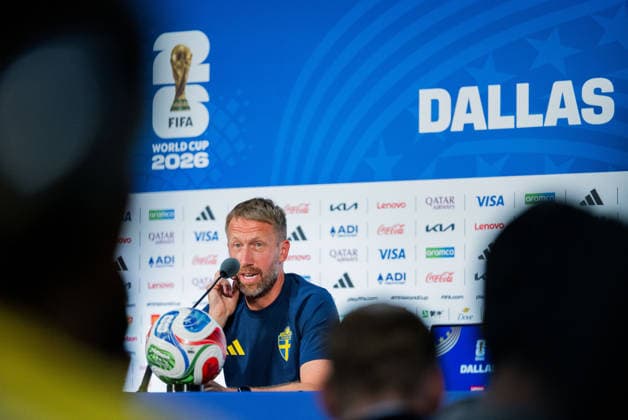 260624 Head coach Graham Potter of the Swedish national football team at a press conference, PK, Pressekonferenz during day 14 of the FIFA World Cup, WM, Weltmeisterschaft, Fussball 2026 on June 24, 2026 in Dallas. Photo: Petter Arvidson BILDBYRAN kod PA PA1255 fotboll football soccer fotball vm fotbolls-vm fotball-vm fotbolls-vm 2026 fifa world cup 2026 presskonferens press conference sverige sweden sverige a day 14 bbeng *** 260624 Head coach Graham Potter of the Swedish national soccer team at a press conference on Day 14 of the 2026 FIFA World Cup on June 24, 2026 in Dallas. Photo by Petter Arvidson, BILDBYRAN. Code: PA PA1255. soccer, football, fotball, World Cup, FIFA World Cup 2026, press conference, Sweden, Sweden Day 14 BBENG  Copyright: PETTERxARVIDSON BB260624PA073
