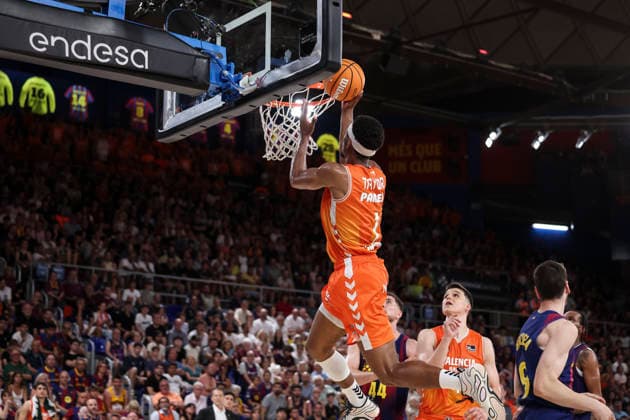 June 24, 2026, Barcelona, Barcelona, Spain: Kameron Taylor of Valencia Basket in action during the Spanish League, Liga ACB Endesa, basketball Final Game 4 match played between FC Barcelona, Barca and Valencia Basket at Palau Blaugrana on June 24, 2026 in Barcelona, Spain. Barcelona Spain - ZUMAa181 20260624_zaa_a181_059 Copyright: xJavierxBorregox