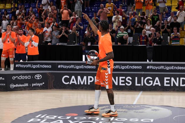 June 24, 2026, Barcelona, Barcelona, Spain: Jean Montero of Valencia Basket pose with the trophy after the Spanish League, Liga ACB Endesa, basketball Final Game 4 match played between FC Barcelona, Barca and Valencia Basket at Palau Blaugrana on June 24, 2026 in Barcelona, Spain. Barcelona Spain - ZUMAa181 20260624_zaa_a181_069 Copyright: xJavierxBorregox