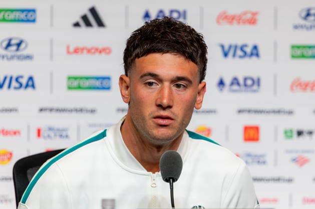 SOCCER AUSTRALIA TRAINING, Socceroos player Alessandro Circati during a press conference, PK, Pressekonferenz ahead of their match against Paraguay at the San Francisco Bay Area Stadium in Santa Clara, California, United States, Wednesday, June 24, 2026. ( NO ARCHIVING Alameda California United States  Copyright: xJasonxHenryx 20260625171268108808