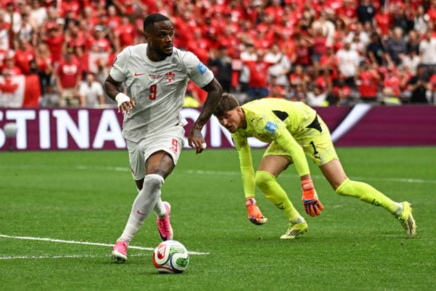 Cyle Larin of Canada, Switzerland v Canada, Group B football match of the FIFA World Cup, WM, Weltmeisterschaft, Fussball 2026 at BC Place, Vancouver, Canada on Wednesday 24 June 2026. Photo: Andrew Cornaga Vancouver Canada Copyright: xAndrewxCornaga x