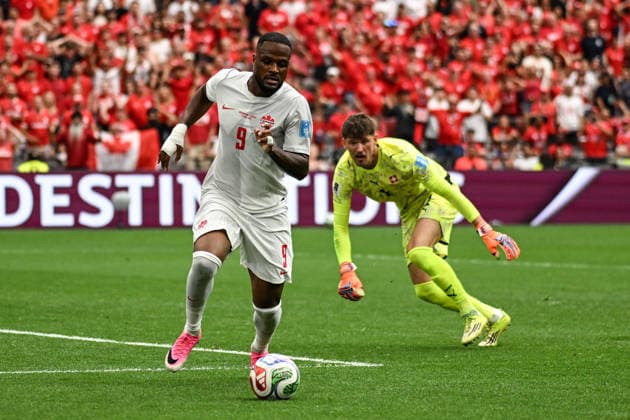 Cyle Larin of Canada, Switzerland v Canada, Group B football match of the FIFA World Cup, WM, Weltmeisterschaft, Fussball 2026 at BC Place, Vancouver, Canada on Wednesday 24 June 2026. Photo: Andrew Cornaga Vancouver Canada Copyright: xAndrewxCornaga x