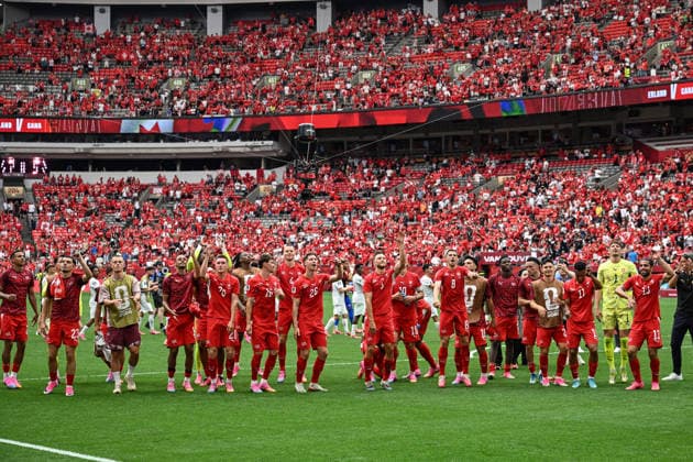 Switzerland players celebrate after their 2-1 win over Canada, Switzerland v Canada, Group B football match of the FIFA World Cup, WM, Weltmeisterschaft, Fussball 2026 at BC Place, Vancouver, Canada on Wednesday 24 June 2026. Photo: Andrew Cornaga Vancouver Canada Copyright: xAndrewxCornaga x