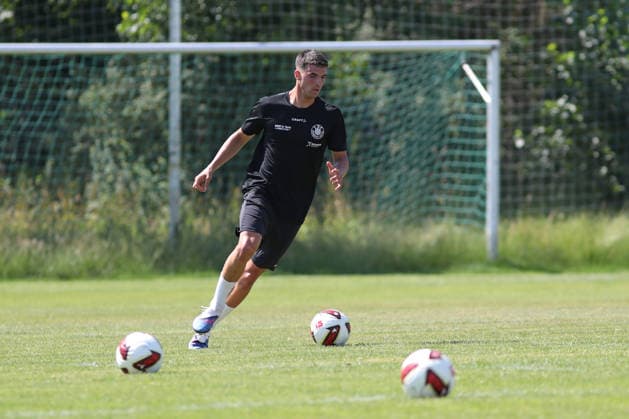 Regionalliga Nordost: Trainingsauftakt des 1. FC Lok Leipzig, 24.06.2026 Probespieler Patrick Vuc (zuletzt CSC Selimbar, Rumänien). Fußball, Regionalliga Nordost, Saison 2026 2027, Trainingsauftakt des 1. FC Lok Leipzig am 24.06.2026 im Bruno-Plache-Stadion, Leipzig. *** Regionalliga Nordost: 1 FC Lok Leipzig Kicks Off Training, June 24, 2026; Trial Player Patrick Vuc, most recently with CSC Selimbar, Romania; Soccer, Regionalliga Nordost, 2026–2027 Season, 1 FC Lok Leipzig kicks off training on June 24, 2026, at Bruno Plache Stadium, Leipzig Copyright: xBEAUTIFULxSPORTS JanxKaeferx