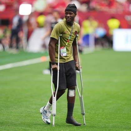 June 24, 2026, Vancouver, Bc, CANADA: Canada s Ismael Kone, who was injured in a previous match, watches warm up prior to the first half of a World Cup Group B soccer match against Switzerland, in Vancouver, on Wednesday, June 24, 2026. Canada News - June 24, 2026  - ZUMAc35_ 20260624_zaf_c35_094 Copyright: xDarrylxDyckx