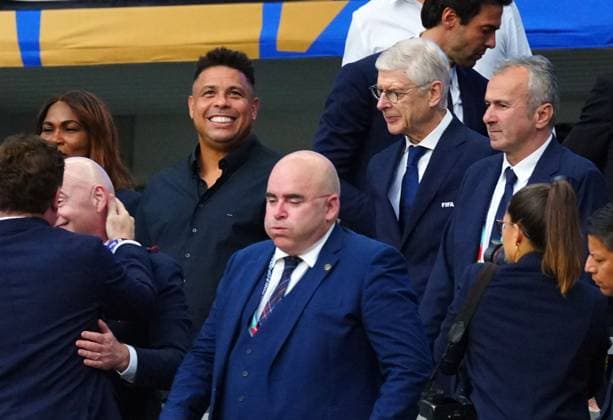 Ronaldo and Arsene Wenger ahead of kick-off Scotland v Brazil, 2026 FIFA World Cup, WM, Weltmeisterschaft, Fussball Group C, Football, Miami Stadium, Miami, Florida, USA - 24 Jun 2026Miami Miami Stadium Florida (FL) United States of America EDITORIAL USE ONLY No use with unauthorised audio, video, data, fixture lists, club league logos or live services. Online in-match use limited to 120 images, no video emulation. No use in betting, games or single club league player publications.  Copyright: xJavierxGarcia Shutterstockx 16956030ah