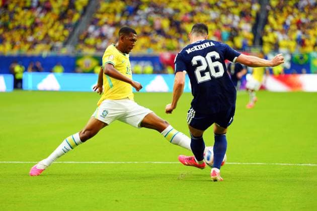 Scott McKenna of Scotland is closed down by Rayan of Brazil, a mistake which leads to the opening goal Scotland v Brazil, 2026 FIFA World Cup, WM, Weltmeisterschaft, Fussball Group C, Football, Miami Stadium, Miami, Florida, USA - 24 Jun 2026Miami Miami Stadium Florida (FL) United States of America EDITORIAL USE ONLY No use with unauthorised audio, video, data, fixture lists, club league logos or live services. Online in-match use limited to 120 images, no video emulation. No use in betting, games or single club league player publications.  Copyright: xJavierxGarcia Shutterstockx 16956030bb