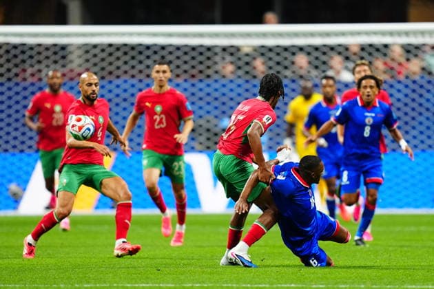 Morocco v Haiti - FIFA World Cup, WM, Weltmeisterschaft, Fussball 2026 - Group C ATLANTA, USA - JUNE 24: Redouane Halhal (25) of Morocco in action against Lenny Joseph (16) of Haiti during 2026 FIFA World Cup First Stage Group C match between Morocco and Haiti at Mercedes-Benz Stadium (Atlanta Stadium) in Atlanta, Georgia, United States on June 24, 2026. Evrim Aydin Anadolu Georgia United States. Editorial use only. Please get in touch for any other usage.  Copyright: x2026xAnadoluxEvrimxAydinx
