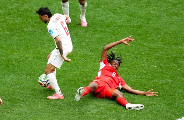 Switzerland v Canada - FIFA World Cup, WM, Weltmeisterschaft, Fussball 2026 - Group B VANCOUVER, CANADA - JUNE 24: Johan Manzambi (9) of Switzerland falls to the ground during the FIFA World Cup 2026 Group B match between Switzerland and Canada at BC Place Stadium in Vancouver, Canada, on June 24, 2026. Ercin Erturk Anadolu Vancouver Canada. Editorial use only. Please get in touch for any other usage.  Copyright: x2026xAnadoluxErcinxErturkx