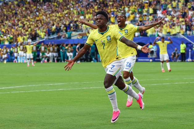 FIFA World Cup, WM, Weltmeisterschaft, Fussball 2026: Scotland v Brazil MIAMI, USA - 24th June 2026: Vinicius Junior of Brazil celebrates scoring his side s first goal during the FIFA World Cup 2026 Group C match between Scotland and Brazil at Miami Stadium Miami Miami Stadium United States of America Copyright: xCraigxMercerx xPeakxActionxPhotosx