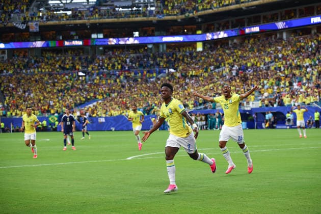 FIFA World Cup, WM, Weltmeisterschaft, Fussball 2026: Scotland v Brazil MIAMI, USA - 24th June 2026: Vinicius Junior of Brazil celebrates scoring his side s first goal during the FIFA World Cup 2026 Group C match between Scotland and Brazil at Miami Stadium Miami Miami Stadium United States of America Copyright: xCraigxMercerx xPeakxActionxPhotosx