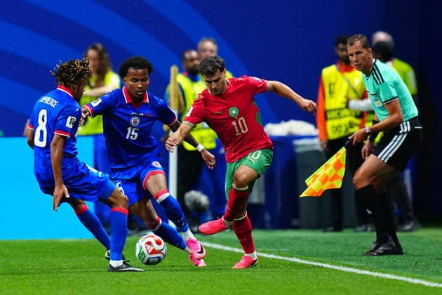 Morocco v Haiti - FIFA World Cup, WM, Weltmeisterschaft, Fussball 2026 - Group C ATLANTA, USA - JUNE 24: Brahim Diaz (10) of Morocco in action against Martin Experience (8) of Haiti during 2026 FIFA World Cup First Stage Group C match between Morocco and Haiti at Mercedes-Benz Stadium (Atlanta Stadium) in Atlanta, Georgia, United States on June 24, 2026. Evrim Aydin Anadolu Georgia United States. Editorial use only. Please get in touch for any other usage.  Copyright: x2026xAnadoluxEvrimxAydinx