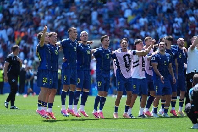 FIFA World Cup, WM, Weltmeisterschaft, Fussball 26 Group B - Bosnia and Herzegovina vs Qatar SEATTLE, WASHINGTON - JUNE 24: Bosnia and Herzegovina players celebrate after the match during the FIFA World Cup 2026 Group B match between Bosnia and Herzegovina and Qatar at Seattle Stadium on June 24, 2026 in Seattle, Washington. photo by Mohamed Gamal JNA Press SEATTLE United States of America Copyright: x xMohamedxGamalxTageldinx xJNAxPressx