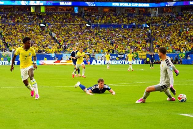 Vinicius Junior scores for Brazil but the goal is disallowed Scotland v Brazil, 2026 FIFA World Cup, WM, Weltmeisterschaft, Fussball Group C, Football, Miami Stadium, Miami, Florida, USA - 24 Jun 2026Miami Miami Stadium Florida (FL) United States of America EDITORIAL USE ONLY No use with unauthorised audio, video, data, fixture lists, club league logos or live services. Online in-match use limited to 120 images, no video emulation. No use in betting, games or single club league player publications.  Copyright: xJavierxGarcia Shutterstockx 16956030cb