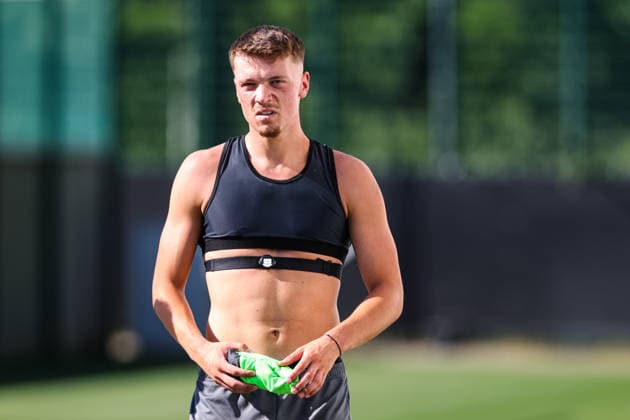 Dzenan Pejcinovic (VfL Wolfsburg,17) - 2. Fussball Bundesliga Saison 2026-2027 Trainingsauftakt VfL Wolfsburg am VfL Center in Wolfsburg - Fussball,Deutschland,Mann,Männer,24.06.2026 *** Dzenan Pejcinovic, VfL Wolfsburg, 17 2, Bundesliga, 2026–2027 season, VfL Wolfsburg kicks off training at the VfL Center in Wolfsburg, soccer, Germany, man, men, June 24, 2026